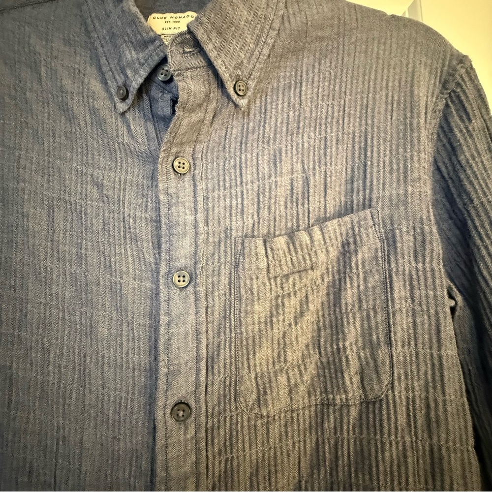 Club Monaco Men’s Blue Wrinkle Button Down Shirt Sz Small Slim Fit Casual - Picture 4 of 5